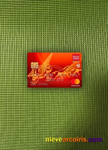 USA Wells Fargo bank mastercard photolook